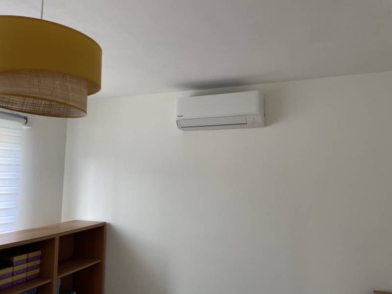 Installation d’une climatisation bi split dans votre appartement à Illkirch